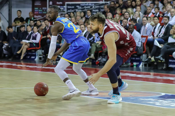 动作的精确 动作的精确