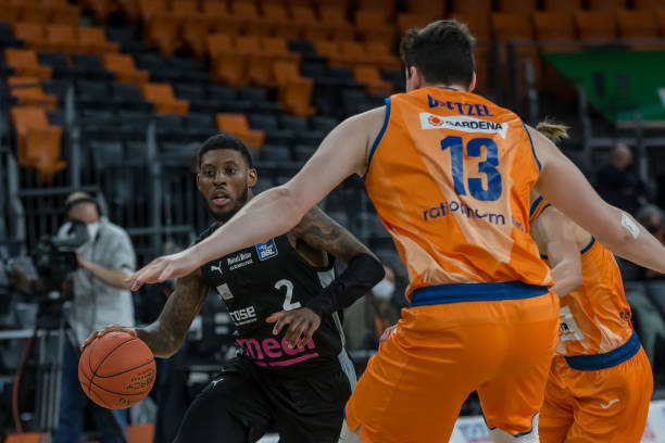 的一次断球 的一次断球