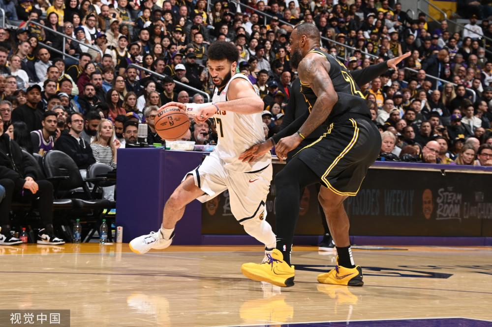 在内部并非 在内部并非